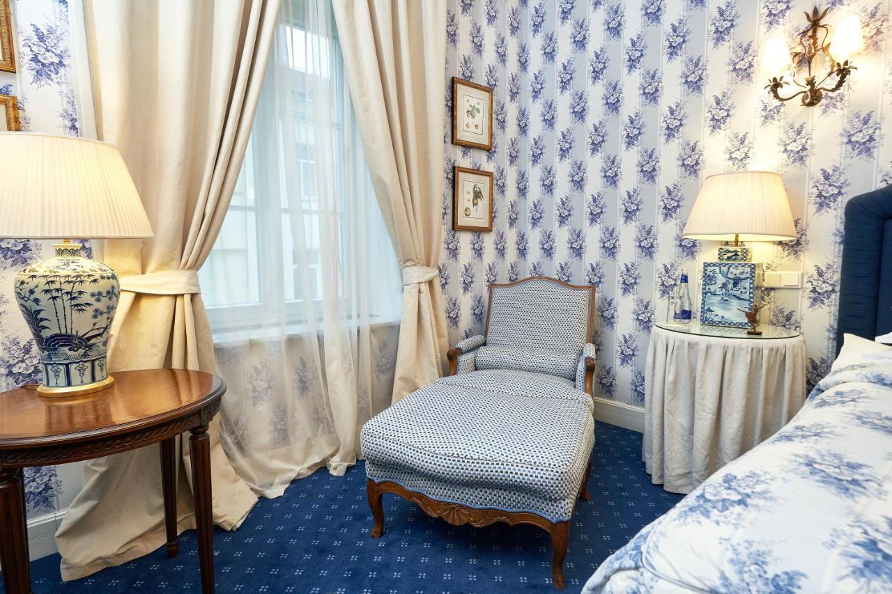 Grand Hotel Moika 22 Sankt Petersburg Exteriör bild